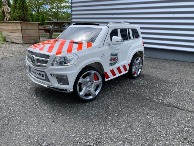 #Raskt-Levert #Mercedes #AMG elektrisk #følgebil for barn!  - Denne fikk vi laget for å glede en liten gutt. #RasktLevert #følgebil #Følgebil_Vestfold #FølgebilNorge 