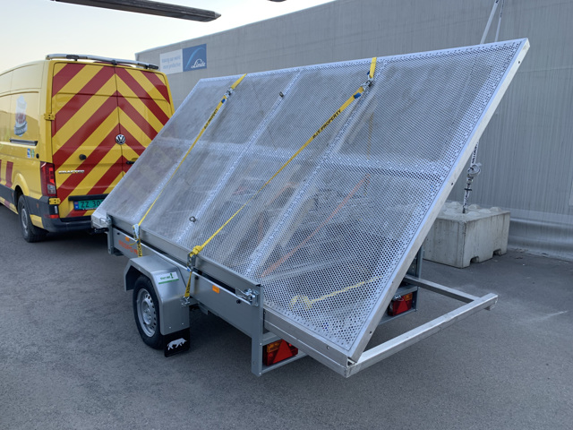 #RasktLevert #Følgebil og #Ekspresbil her på vei med noe som haster å få frem til mottager. #SikkerTransport! - #RasktLevert #Budbil #Varebil #VIP_ekspress #Ekspress #Ekspressbil #RasktLevertExpress #ExpressFrakt #ExpressDelivery #EkspressNorge #ExpressNorway #ExpressEuropa #SikkerTransport #Miljøfyrtårn #Miljofyrtarn #EcoLightHouse #Eco_LightHouse #FfairTransport #MagnetJQS #Gaselle2021 