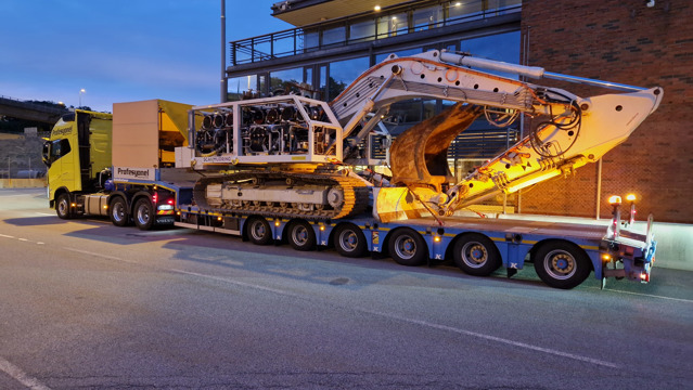 #Raskt-Levert #følgebiler med oppdrag Kristiansand til Mandal - #rasktlevert #følgebil #følgebil_vestfold #følgebilnorge #varningsbil #varningsbilsverige #pilotcar #pilotservice #pilotnorway #pilotcarnorway #escortcar #escortservice #spesialtransport #specialtransport #heavytransport #langlast #bredlast #wideload #tunglast #sikkertransport #miljøfyrtårn #miljofyrtarn #ecolighthouse  #eco_lighthouse #fairtransport #magnetjqs #gaselle2021