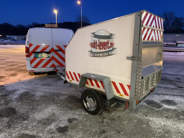 Vår nye spesialhenger! - Hengeren skal benyttes på #expressdeliver #ekspress oppdrag og til #oppmåling #routesurvey