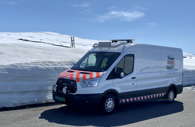 Fantastiske Norge - Alle vi som utfører #følgebil oppdrag og/eller #budbil #ekspress oppdrag får sett mye av vårt fantastiske land. Her fra en retur over fjellet i knallvær.