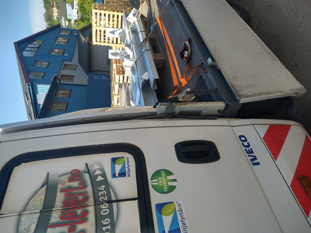 Raskt-Levert AS Ekspressbil på vei til Kristiansand. Vi leverer alltid til rett tid! - #rasktlevert #budbil #varebil #vip_ekspress #ekspress #ekspressbil #expressfrakt #expressdelivery #ekspressnorge #expressnorway #expresseuropa #sikkertransport #miljøfyrtårn #miljofyrtarn #ecolighthouse #eco_lighthouse #fairtransport #magnetjqs #gaselle2021