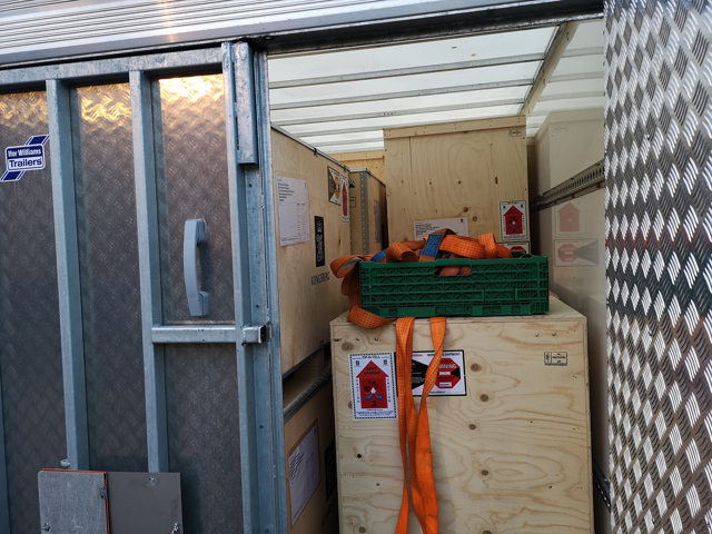 Raskt-Levert ekspressbil med henger på oppdrag for en fornøyd kunde! - #rasktlevert #ekspressbil #miljofyrtarn #fairtransport #epimjqs