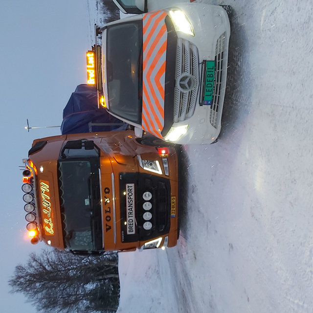 #RasktLevert #Følgebil ledsager (Februar 2022) en #Spesialtransport med #BredLast fra #Trondheim til #Gøteborg - #RasktLevert #følgebil #Følgebil_Vestfold #FølgebilNorge #Varningsbil #VarningsBilSverige #PilotCar #PilotService #PilotNorway #PilotCarNorway #EscortCar #EscortService #Spesialtransport #Specialtransport #HeavyTransport #LangLast #BredLast #WideLoad #TungLast #SikkerTransport #Miljøfyrtårn #Miljofyrtarn #EcoLightHouse #Eco_LightHouse #FairTransport #MagnetJQS #Gaselle2021